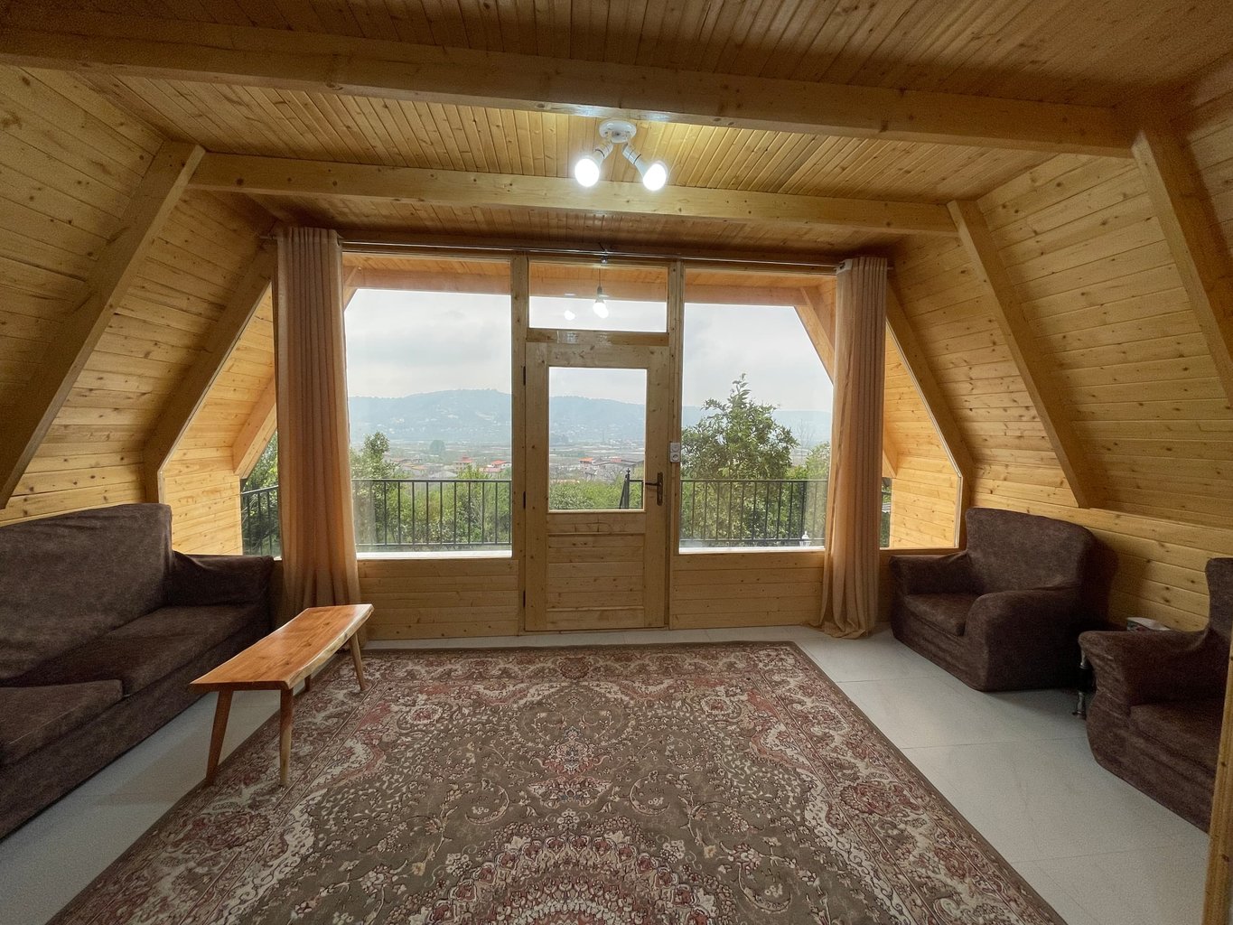 یک خوابه جکوزی دار پَچوک