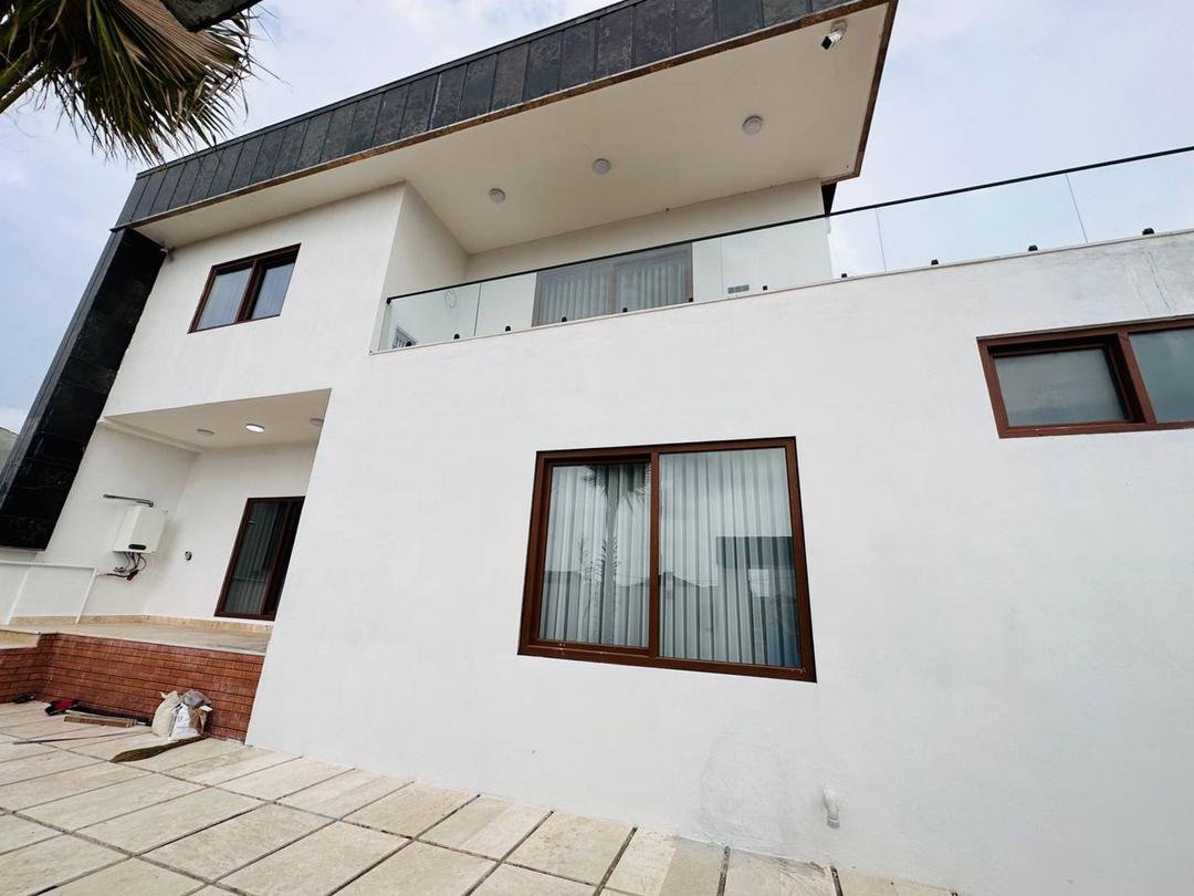 سه خوابه استخردار آبگرم سعیدی