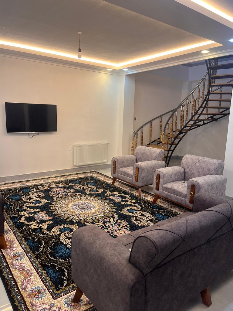 سه خوابه دامنه کوه