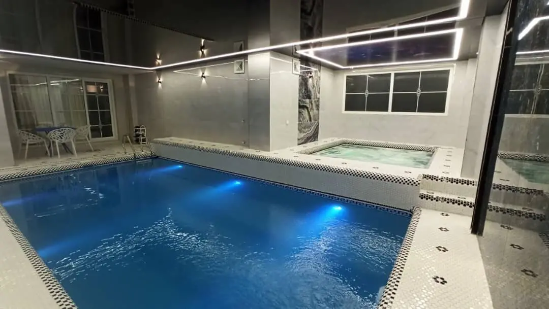 ویلا دوخوابه استخردار آبگرم گل نژاد