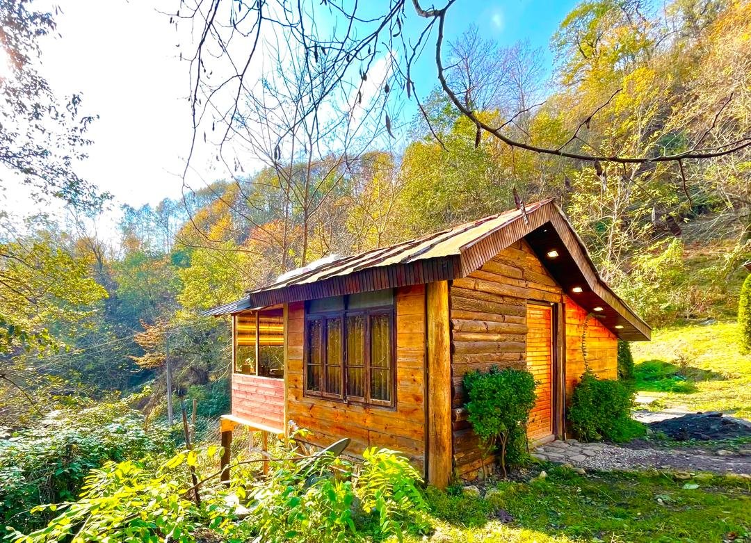 بوم گردی کوکه - واحد کلبه چوبی