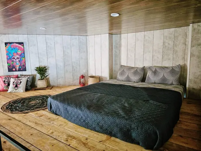 سوئیت بلک کاکتوس - واحد ۳