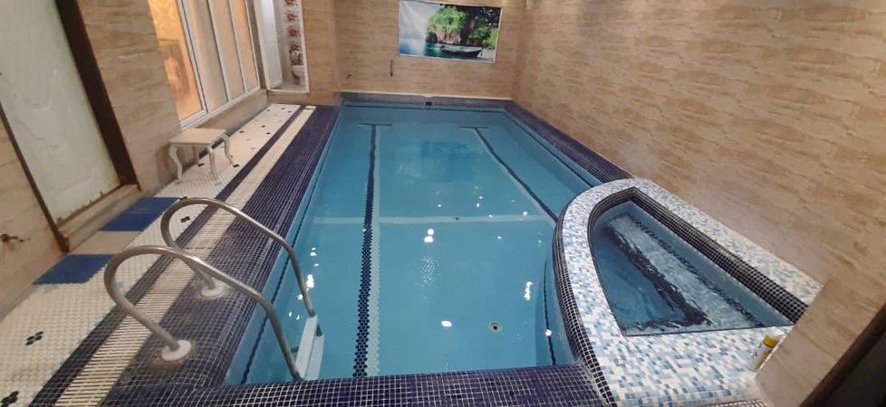 ویلا چهارخوابه استخردار آبگرم ماهان 1