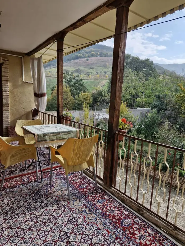 بوم گردی پرچین نومل - واحد پنج افرا