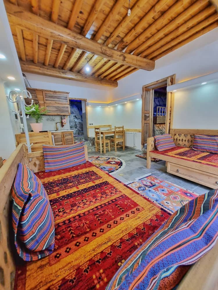 هاستل سنتی ماسوله - واحد جکوزی دار لاسه سر