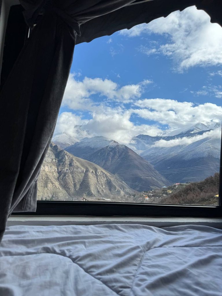 یک خوابه جنگلی جکوزی دار رایکا