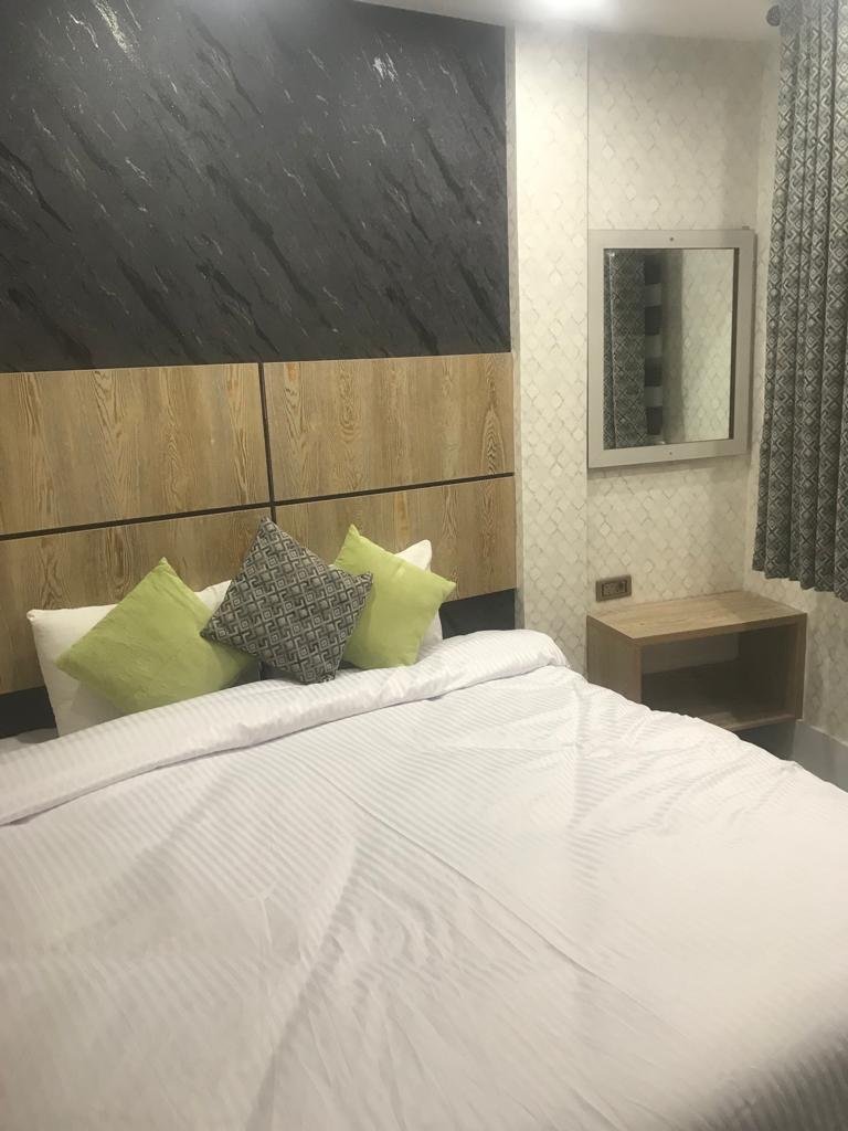 احسان الرضا واحد دوخوابه پنج تخته رویال