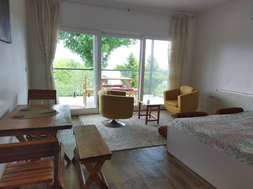 ویلا دوخوابه جنگلی گردشی 2