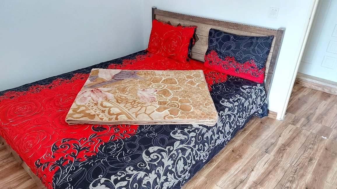 پردیس - واحد 102