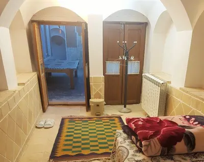 بومگردی سرای سایه - واحد یک تخته بالکن