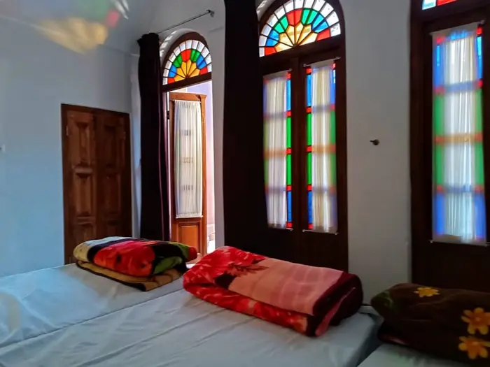 بوم گردی تاج الملوک - واحد سنبل