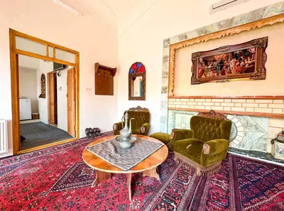 اقامتگاه سنتی سرای ریحان - واحد کانکت ۱۰۲