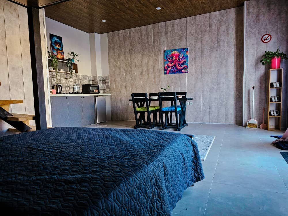 سوئیت بلک کاکتوس - واحد 2