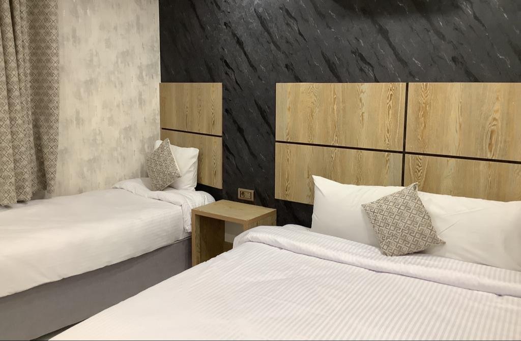 احسان الرضا واحد دوخوابه پنج تخته رویال