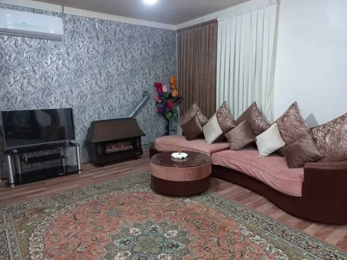 یک خوابه استخردار قلعه پایان