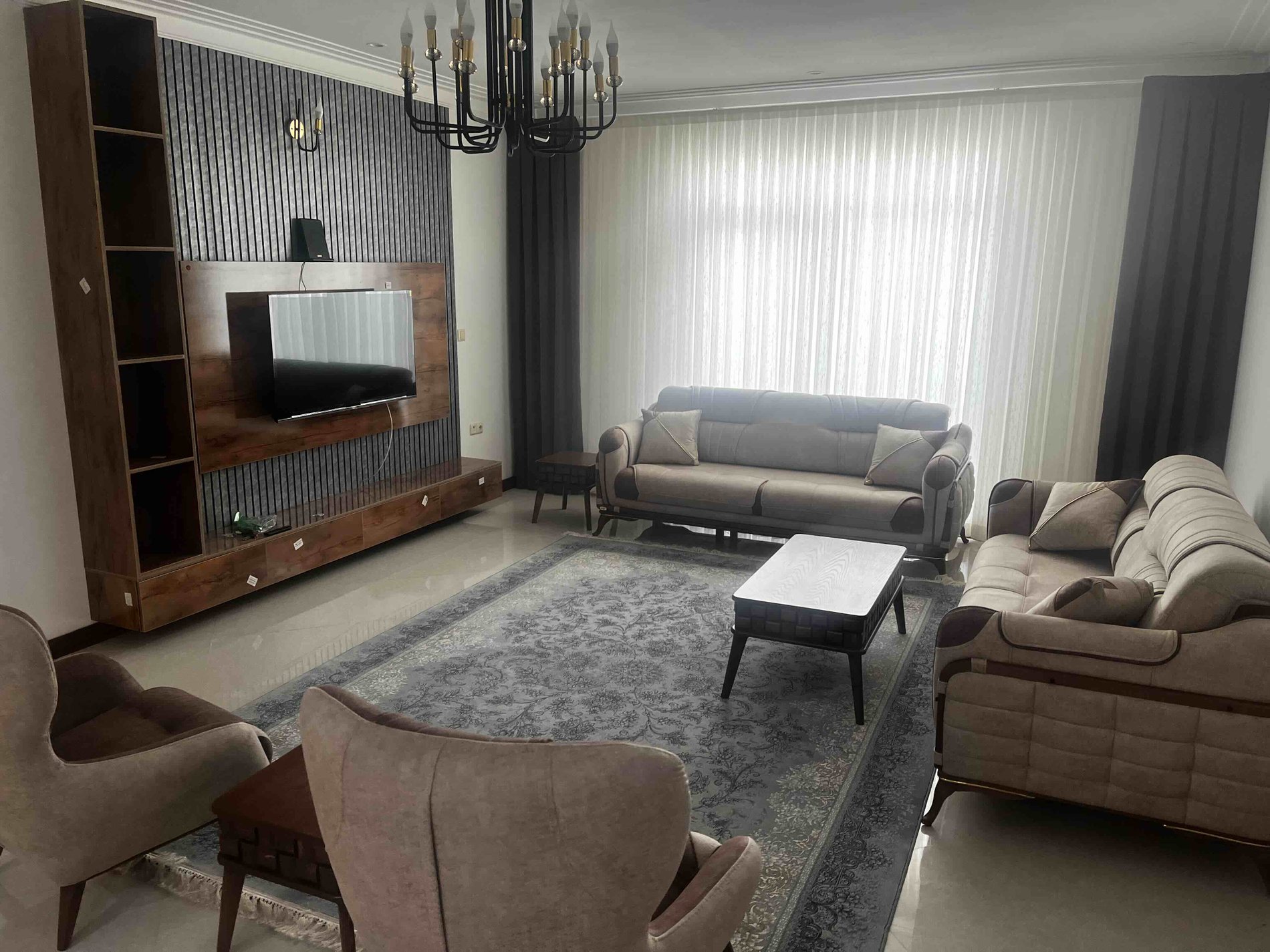 آپارتمان دوخوابه نصر کامرانیا - واحد 2