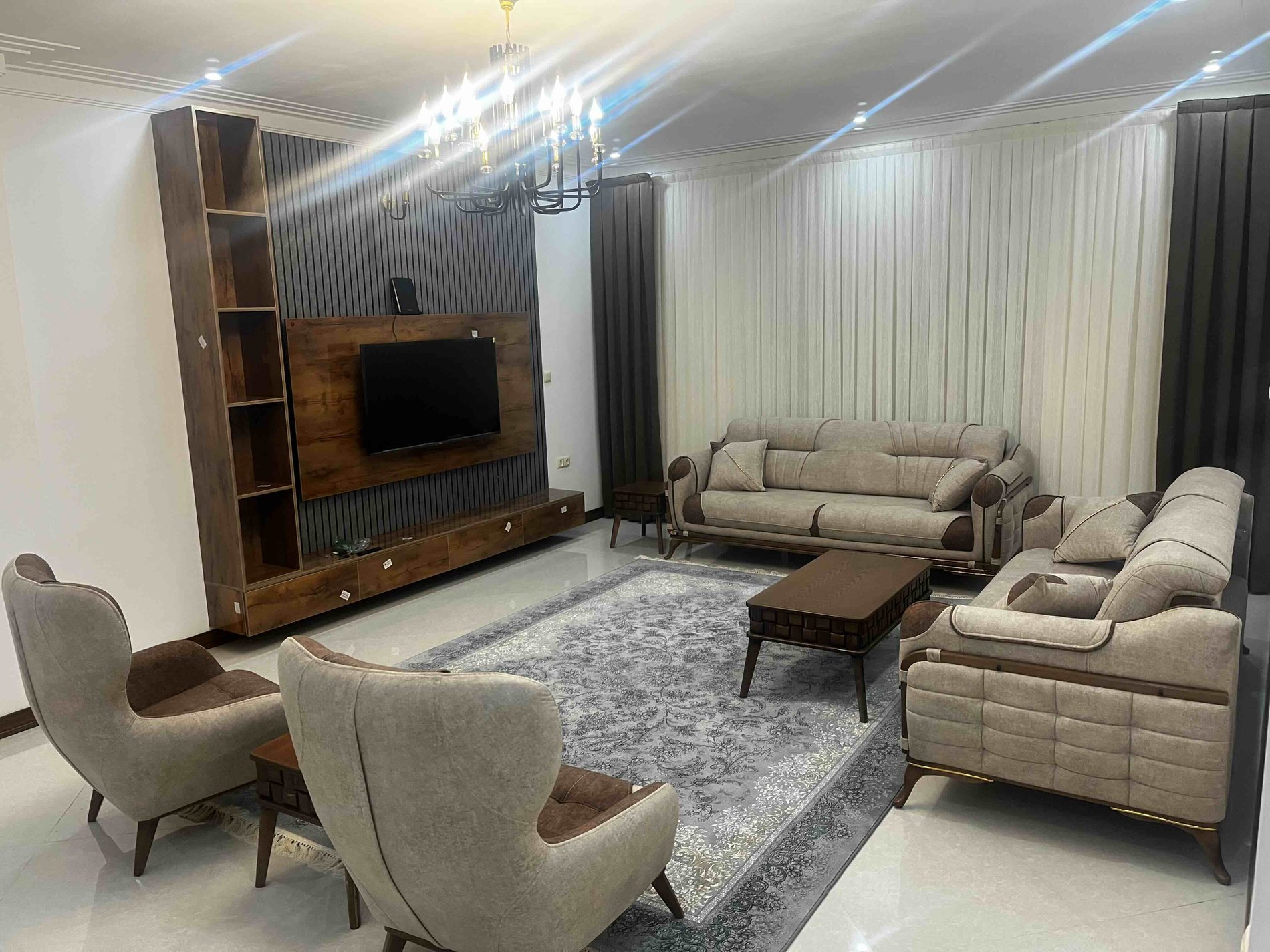 آپارتمان دوخوابه نصر کامرانیا - واحد 2