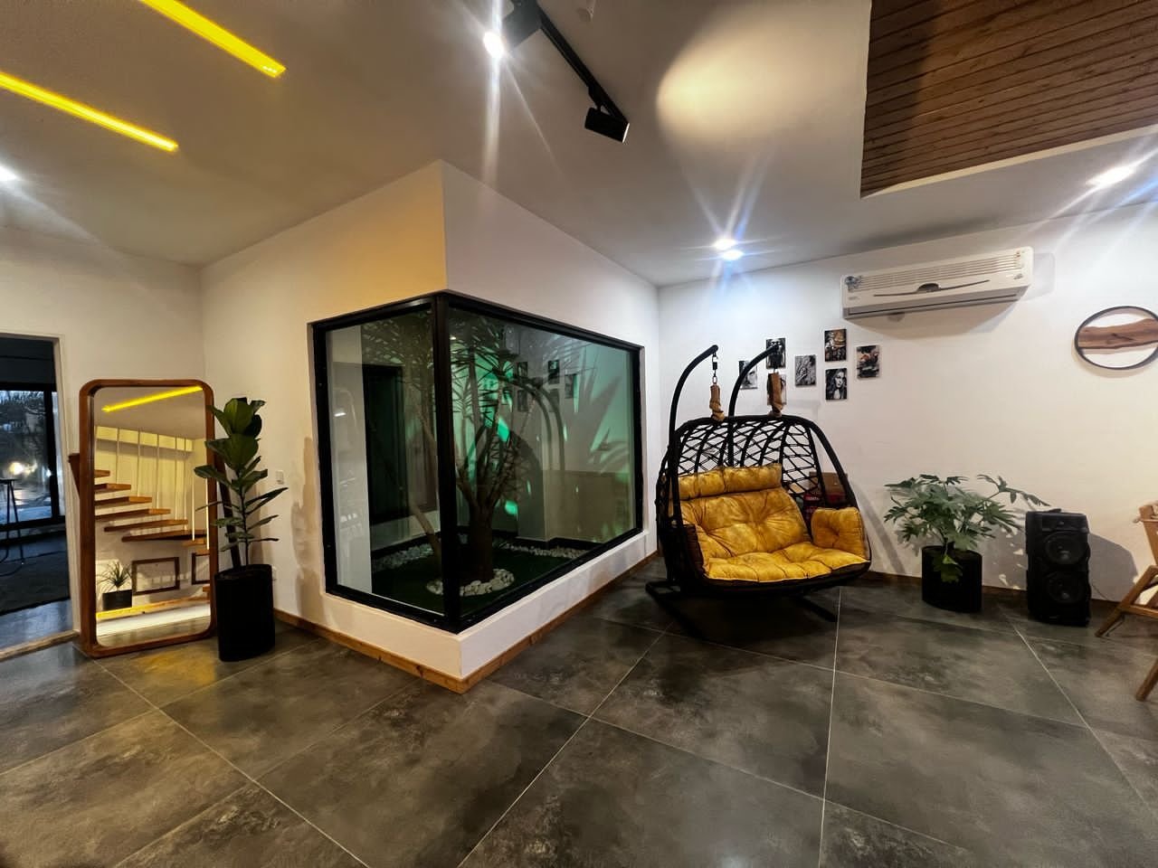 چهارخوابه تریپلکس استخردار گل یاس