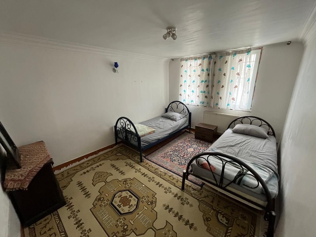 یک خوابه محمود