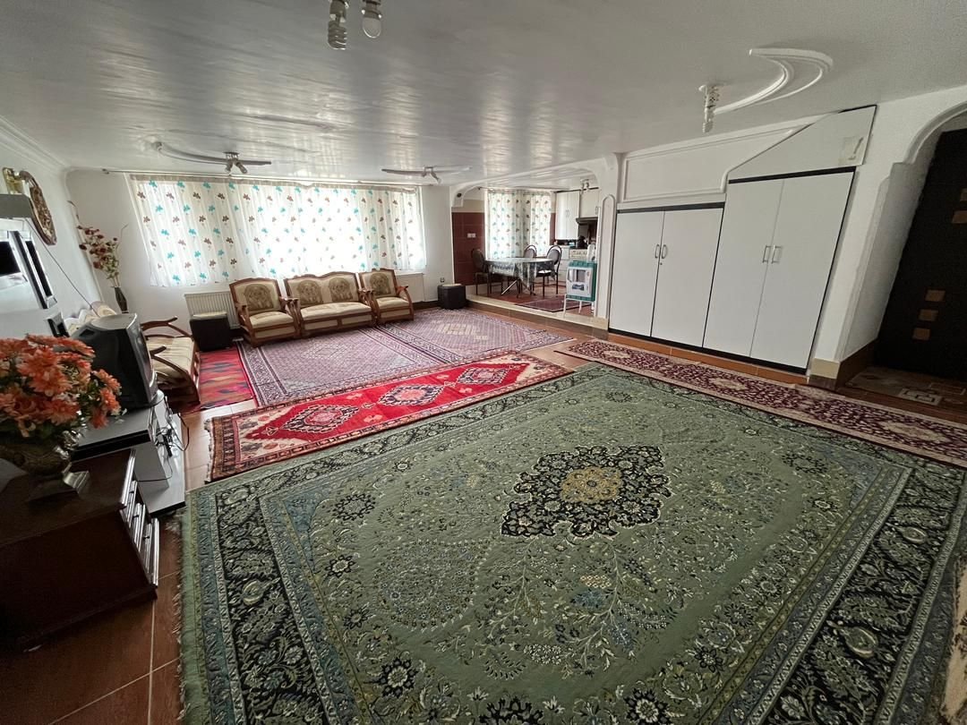 یک خوابه محمود