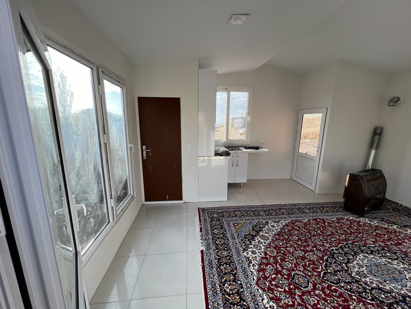 سوئیت فلت درخشان 2