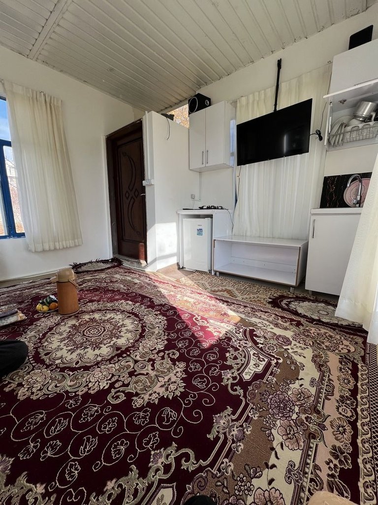 سوئیت فلت درخشان 1