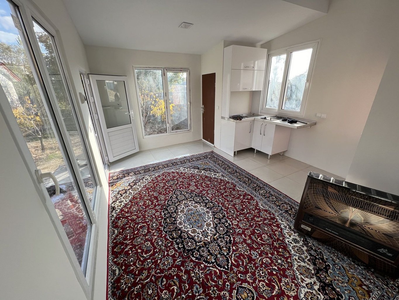 سوئیت فلت درخشان 2