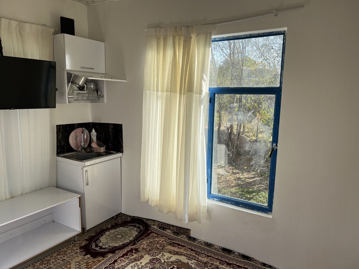 سوئیت فلت درخشان 1