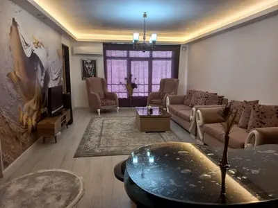 آپارتمان یک خوابه کوی طلا 2