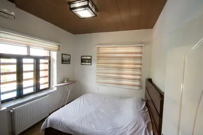 ویلا پنج خوابه استخردار آبگرم باغ سرو