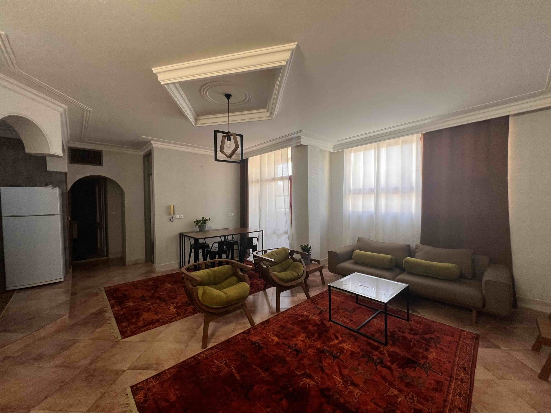 آپارتمان یک خوابه باغ غدیر 5