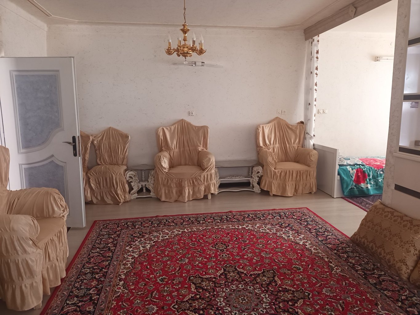 آپارتمان یک خوابه بوستانی