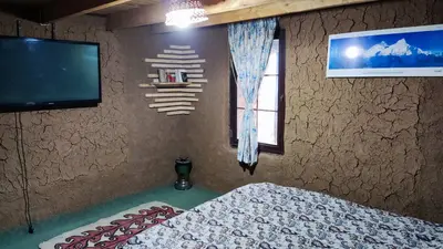 کلبه یک خوابه چوبی کوهستانی برسه