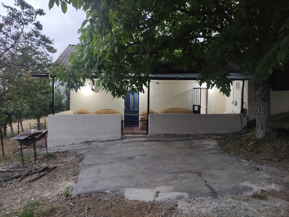 دوخوابه باغ رجه