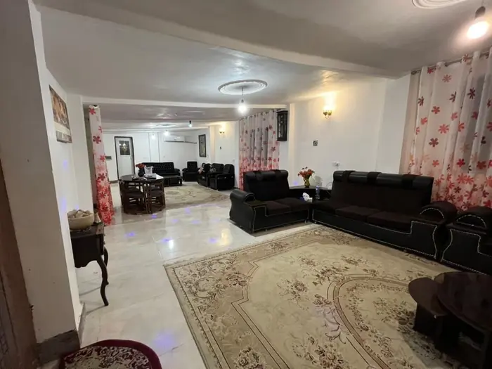 ویلا دوخوابه جنگلی تاج محل - حال و پذیرایی