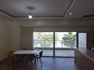 آپارتمان دوخوابه اول غربی رویایی