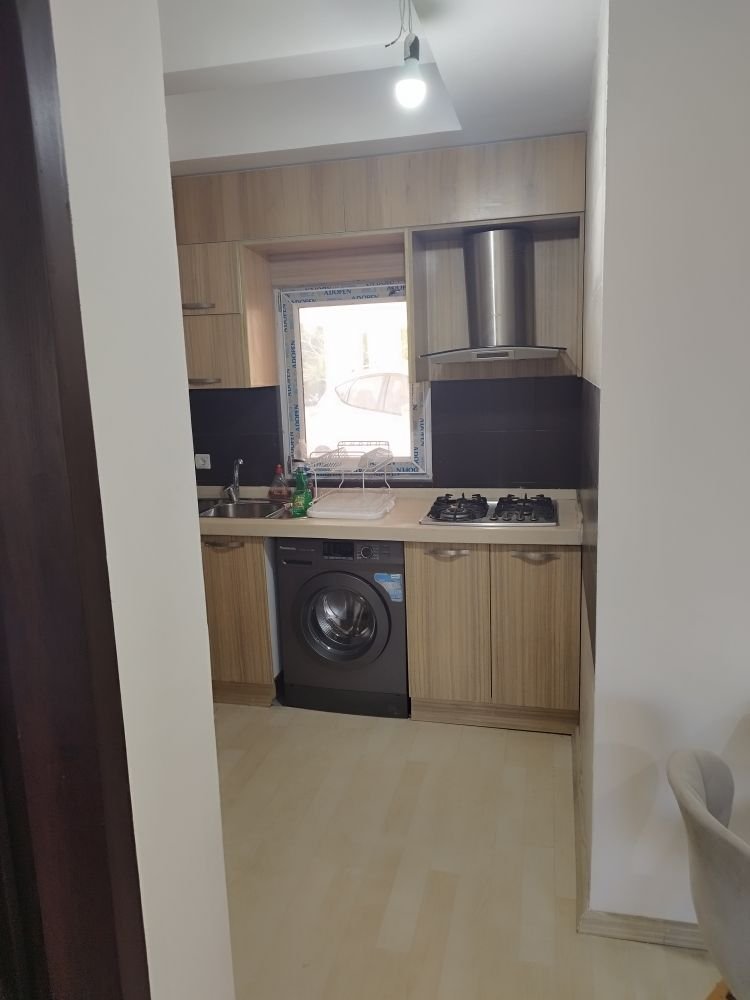 یک خوابه A2 همکف شرقی