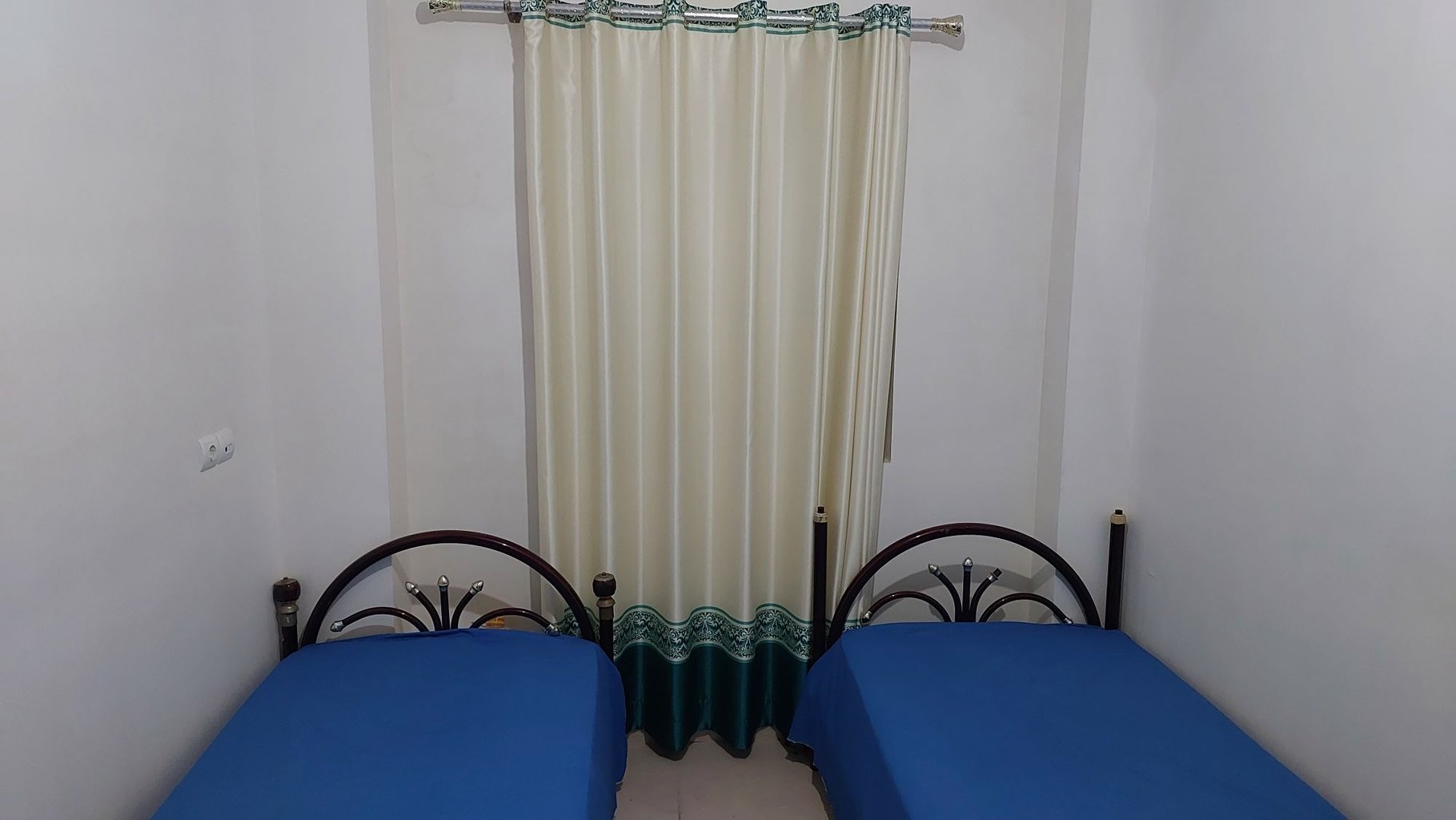 یک خوابه رامیان