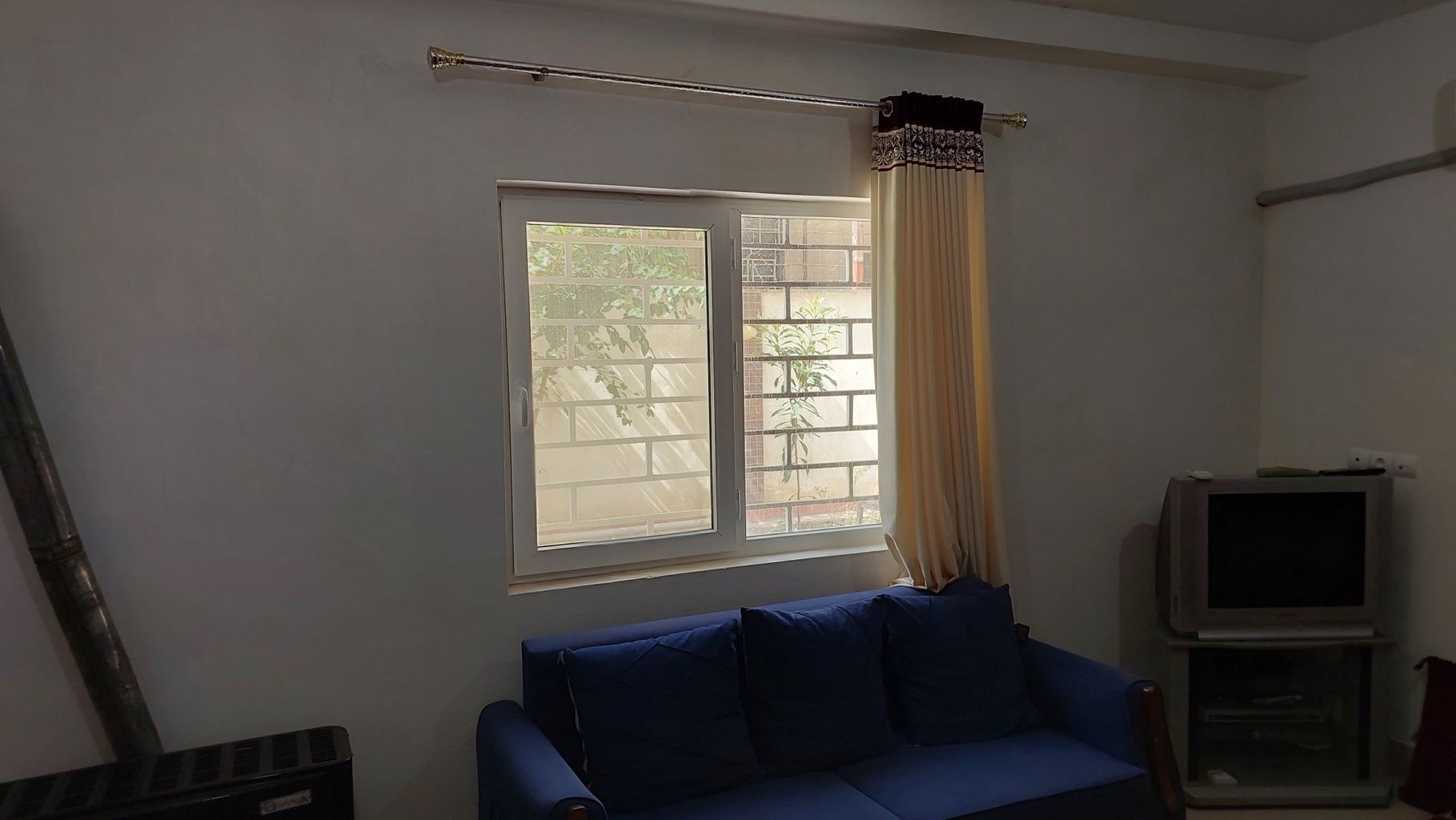 یک خوابه رامیان