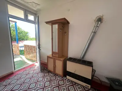 بومگردی یک خوابه کورش واحد خمس