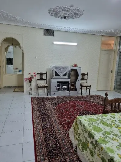 آپارتمان یک خوابه زاینده رود 1