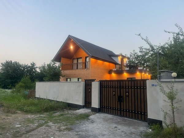 کلبه سه خوابه آندو 1 - نمای کلی کلبه