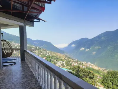 آپارتمان دوخوابه چاره سر