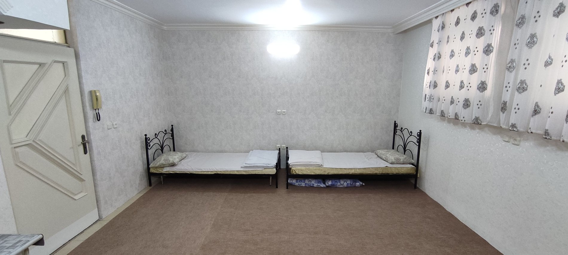 پانته آ - واحد حافظ