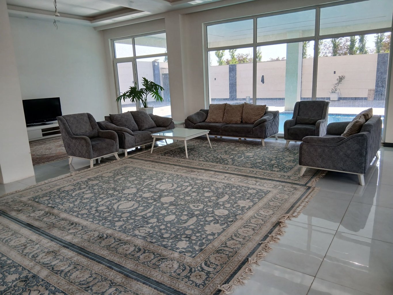 ویلا دوخوابه استخردار آبگرم کیانمهر