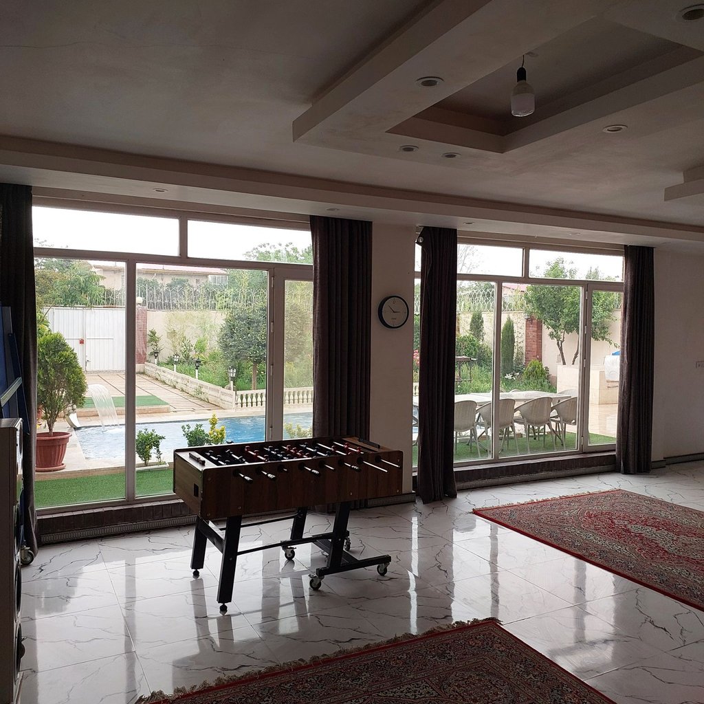 ویلا دوخوابه استخردار روستایی شقایق 1