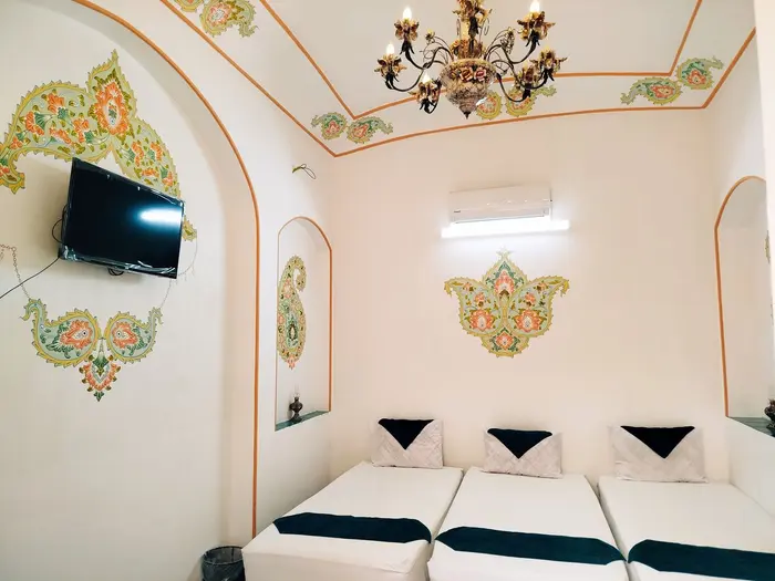 بوم گردی چهارباغ - واحد 103