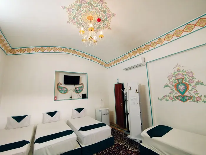 بوم گردی چهارباغ - واحد 102