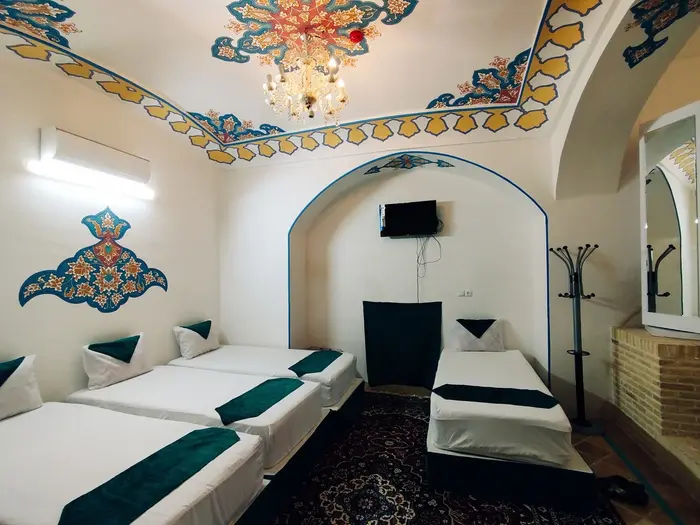 بوم گردی چهارباغ - واحد 107