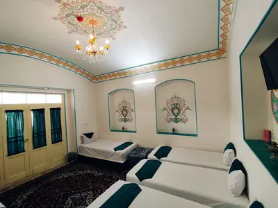 بومگردی چهارباغ - واحد 102